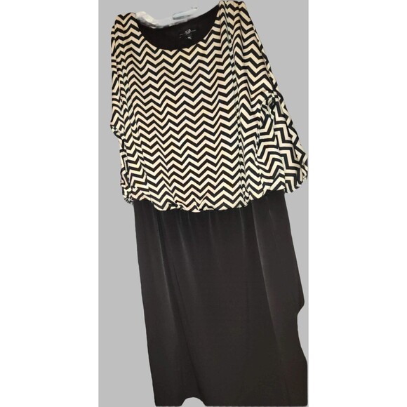 AGB Black and Tan Midi Dress with Half Sleeves - Picture 7 of 8